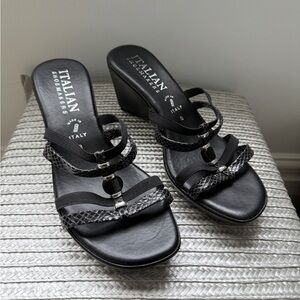 Italian Shoemakers Wedge Sandal-NWOT